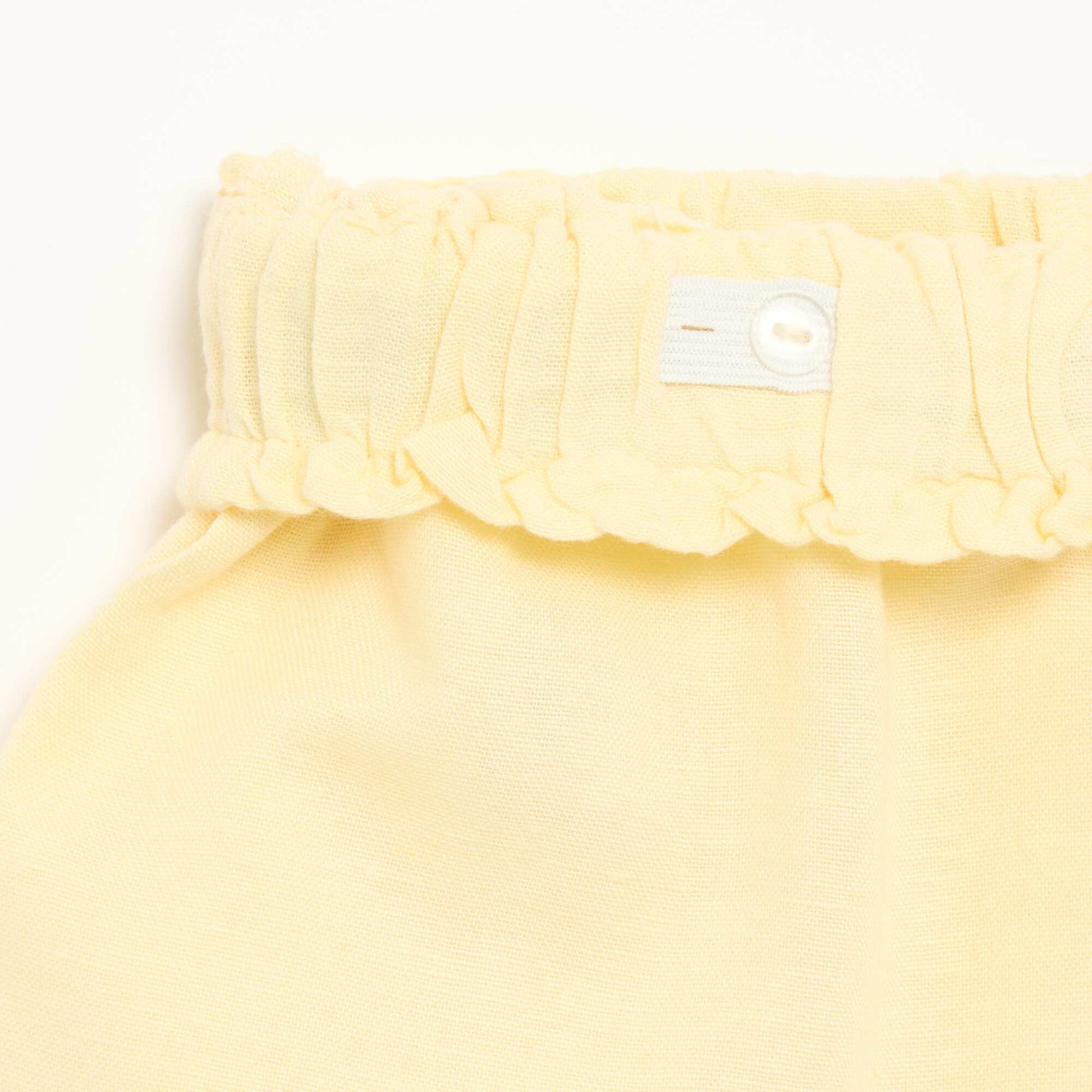 Solid shorts with decorative bow YELLOW